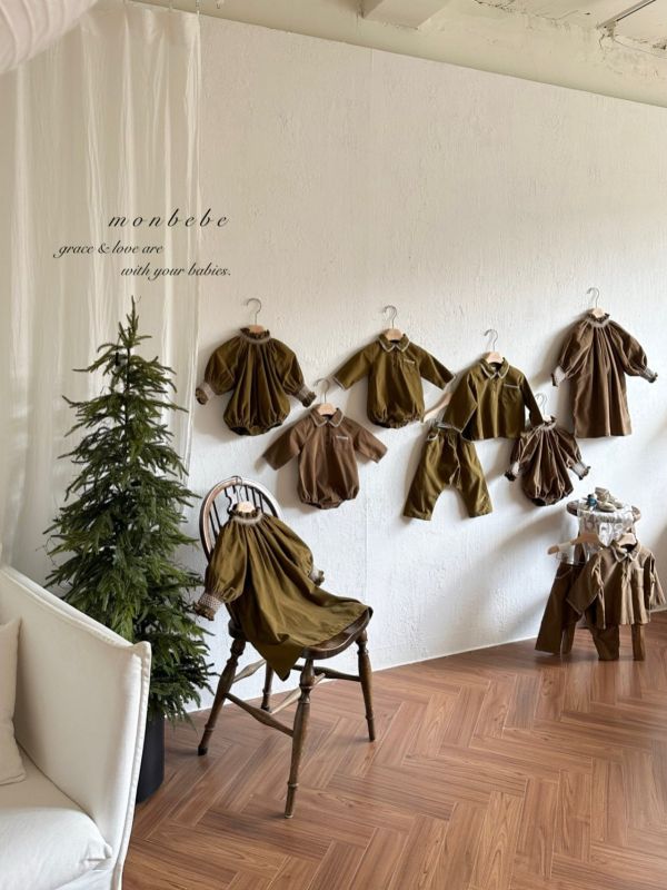 夏洛特法式質感復古連身裙 