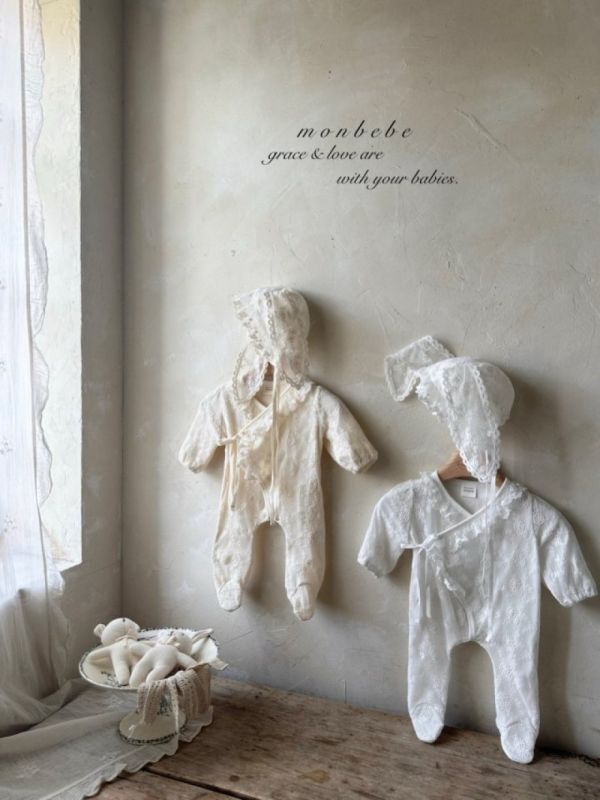 小兔子耳朵造型蕾絲綁帶軟帽 