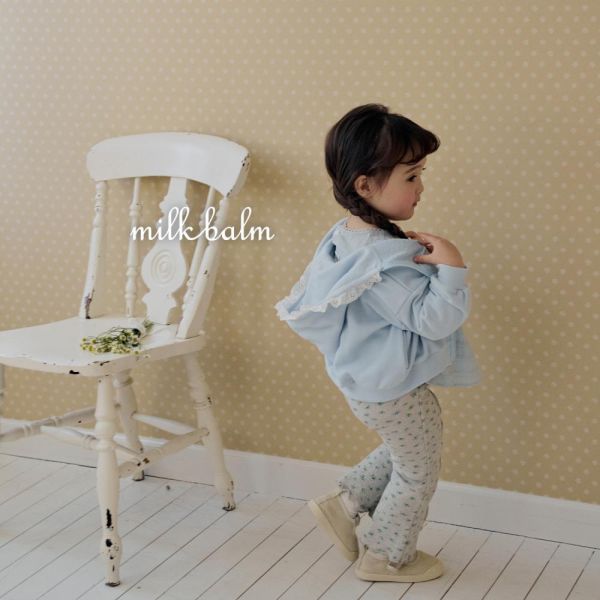 甜美層次蕾絲連帽外套 