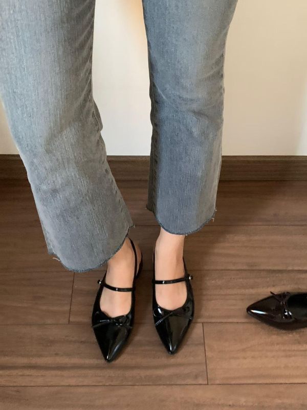 質感漆皮尖頭蝴蝶結低跟鞋 Sketch in love,蘿菈衣櫥代購,韓國女鞋,正韓女鞋