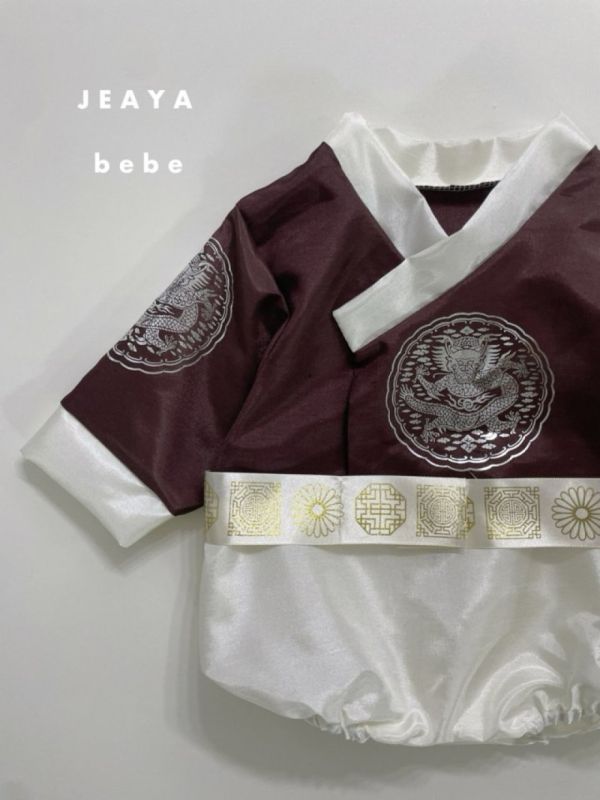 韓服系列 王世子 王世子妃 收涎、週歲、韓服、寶寶穿搭、寶寶韓服代購、變裝、寶寶打扮