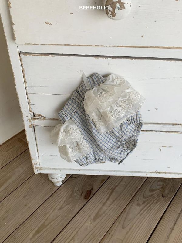 寶寶格紋小翅膀蕾絲包屁褲小短褲 Bebe holic Korea,韓國童裝,韓國Bebe holic,奶茶系寶寶,女寶穿搭
