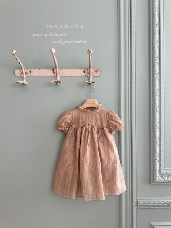 小童款蕾絲刺繡質感公主袖連身洋裝 親子系列 