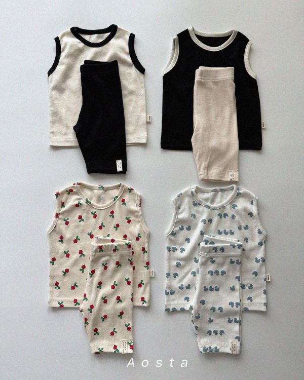 無袖背心上衣 正韓親子裝, Aosta親子裝, 韓國親子穿搭, 高端媽媽穿搭, 韓系親子裝, 親子裝推薦, 夏季親子穿搭, 韓國童裝品牌, 質感媽媽穿搭, 嬰幼兒親子裝, 韓系高級感穿搭, 親子OOTD, 親子時尚, 韓國設計童裝,蘿菈衣櫥,仙女媽咪,質感童裝