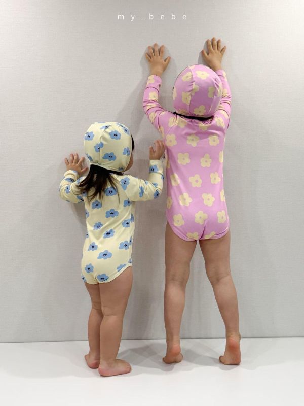 超可愛滿版雲朵花花連身泳衣（附帽） 