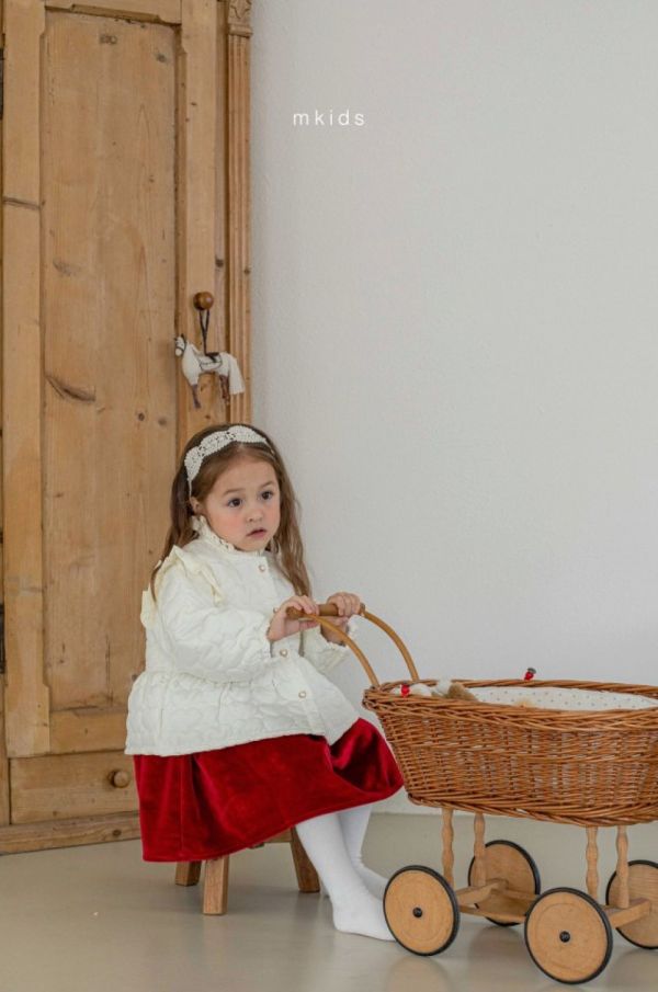 暖呼呼愛心壓紋奶油夾克 