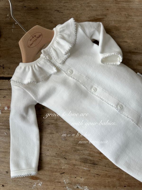 純色荷葉邊領包腳連身衣 