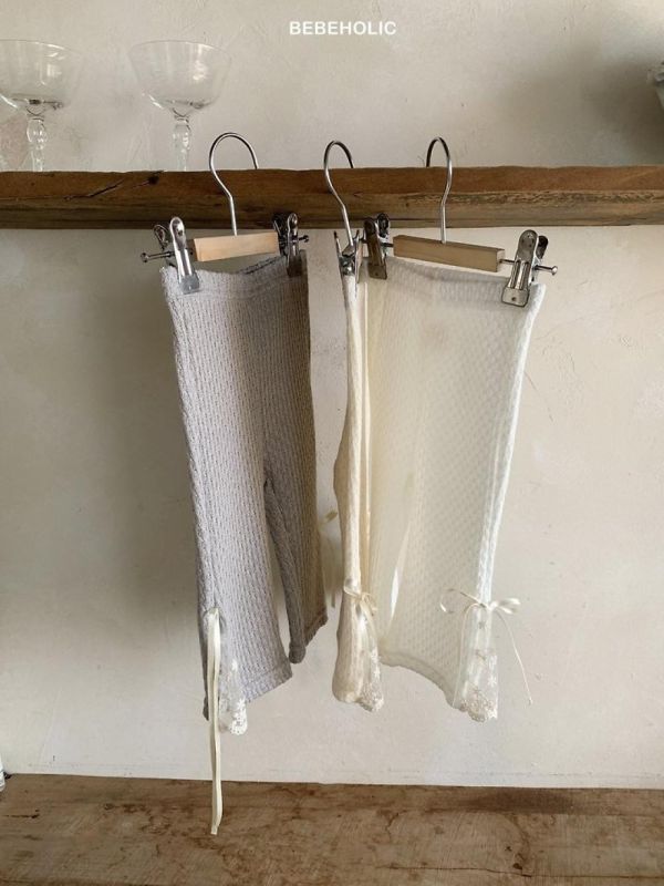 蝴蝶結柔軟蕾絲小花褲 童裝,Bebe holic Korea,Bebe holic童裝