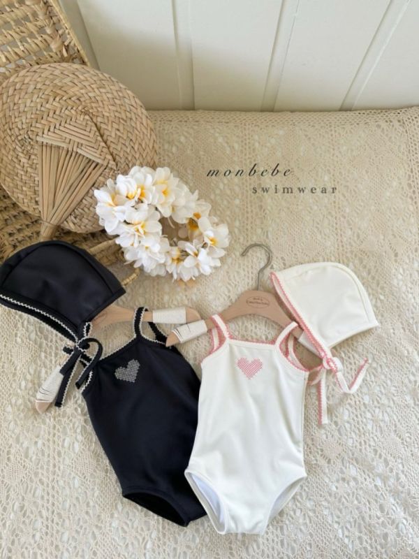 心型細肩韓系連身泳裝游永服 泳裝,童裝,韓國童裝,韓國童裝泳裝,心型,蘿菈衣櫥,monbebe,蘿拉小衣櫃,蘿菈衣櫥,仙女媽咪童裝