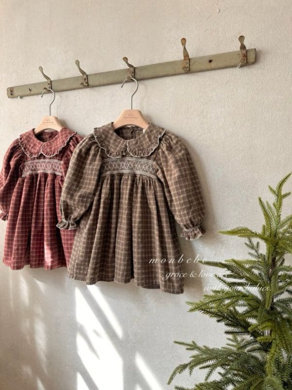 小童款 打褶繡花格紋洋裝 姊妹裝 