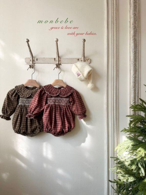 女寶款 打褶繡花格紋包屁衣 姊妹裝 