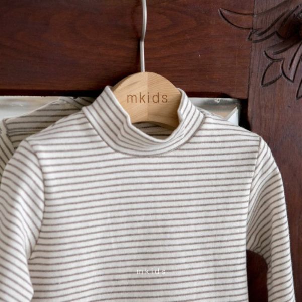 基礎半高領長袖上衣 