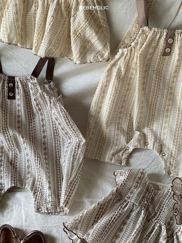 度假勝地 寶寶連身吊帶 Bebe holic Korea,韓國童裝,韓國Bebe holic,奶茶系寶寶,女寶穿搭