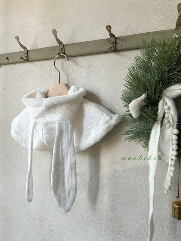 森林小兔寶針織滾邊連帽斗篷 