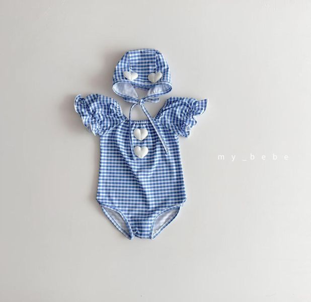 小飛袖立體愛心造型連身游泳服（附帽） 