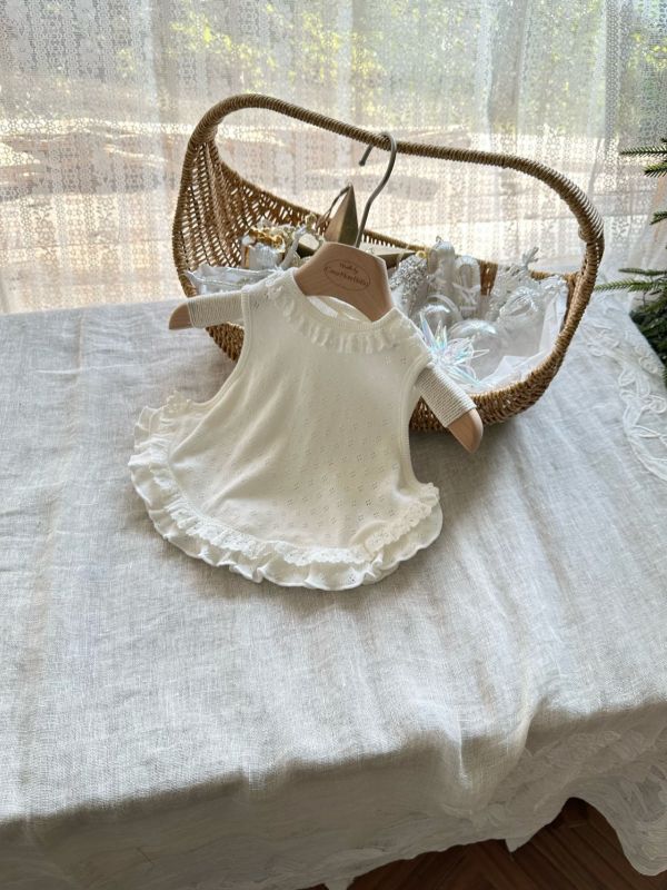 荷葉邊氣質小背心 