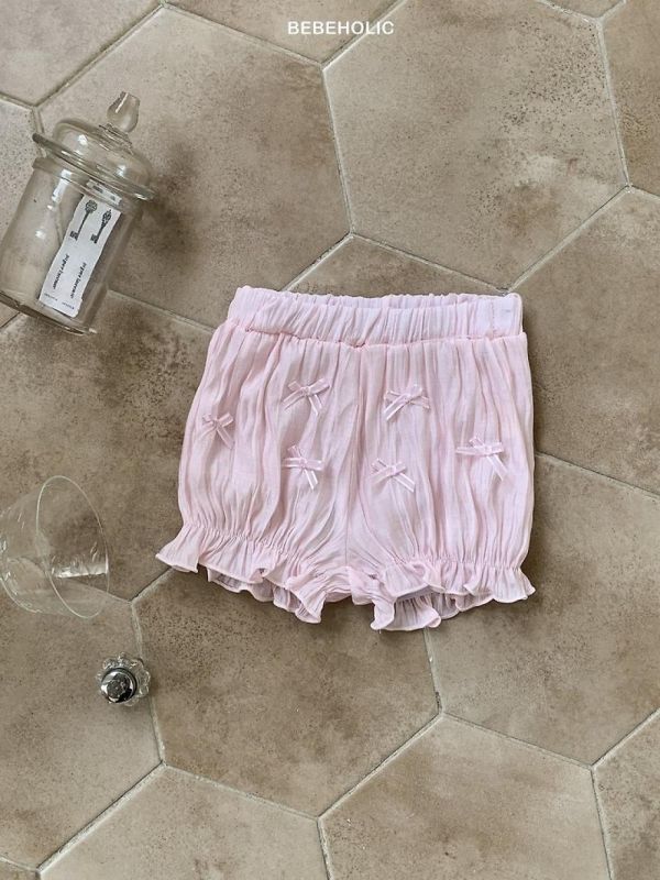蝴蝶結寶寶溫柔系短褲 Bebe holic Korea,韓國童裝,韓國Bebe holic,奶茶系寶寶,女寶穿搭