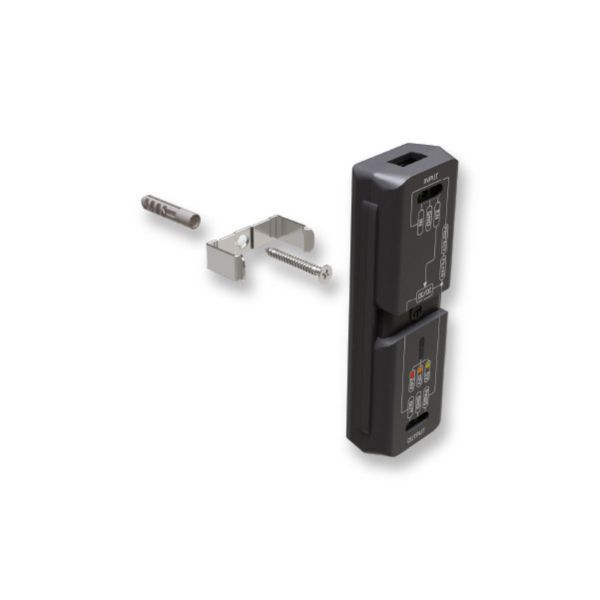 APA-1 – MikroTik 汽車用電源適配器 MikroTik, APA-1, 汽車用電源適配器, Automotive Power Adapter, 過電壓保護, 車載電源, MikroTik 配件, LtAP 車載, 車用網路設備電源