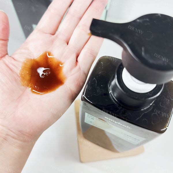 《omyhair》沉香養髮洗髮精500ml