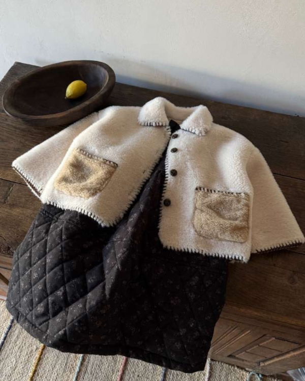 好Q!!! 毛毛外縫線外套 