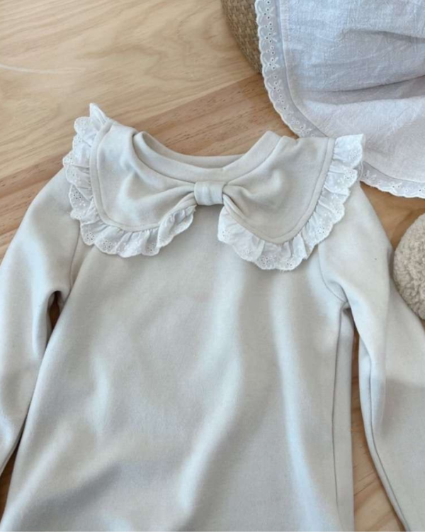 蝴蝶結花邊翻領磨毛上衣 