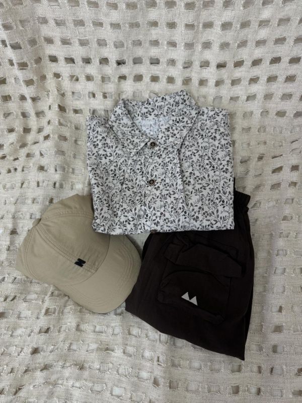 日系渡假碎花襯衫(棉麻很涼！) 