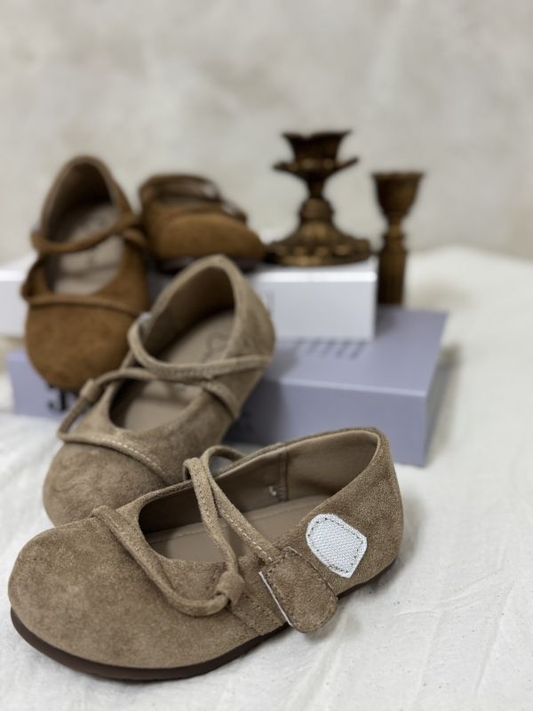 預購-不規則繫帶麂皮絨面無娃娃鞋 