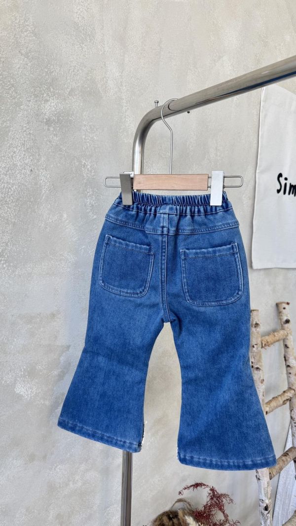 蕾絲格紋褲腳加絨喇叭牛仔長褲 