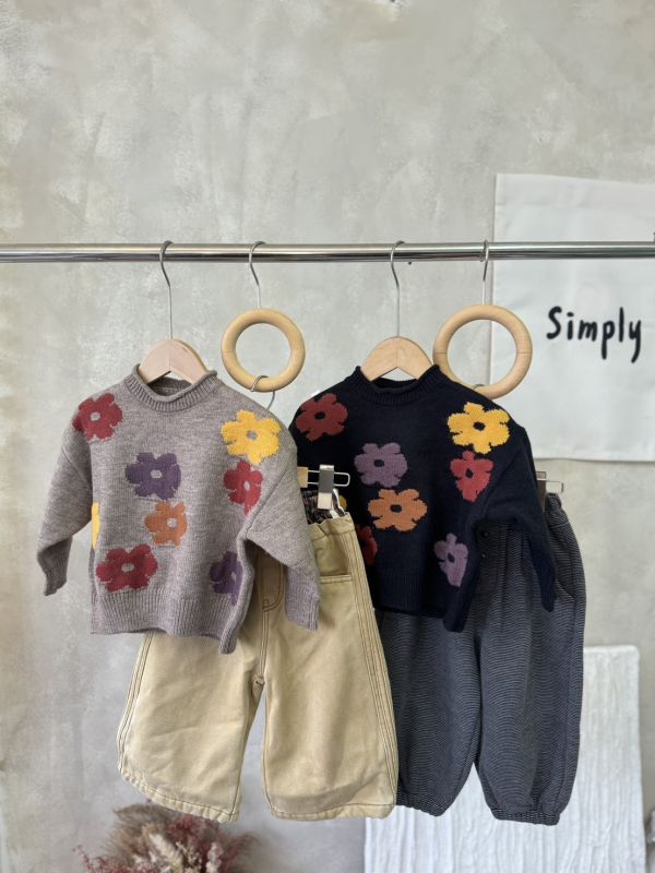 手足同款！日系花朵針織上衣 