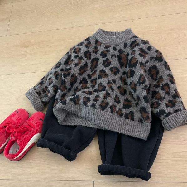 最時髦的仔 ！豹紋針織加厚上衣 