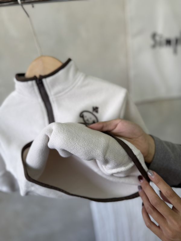 可愛狗狗撞色滾邊半拉鍊上衣 