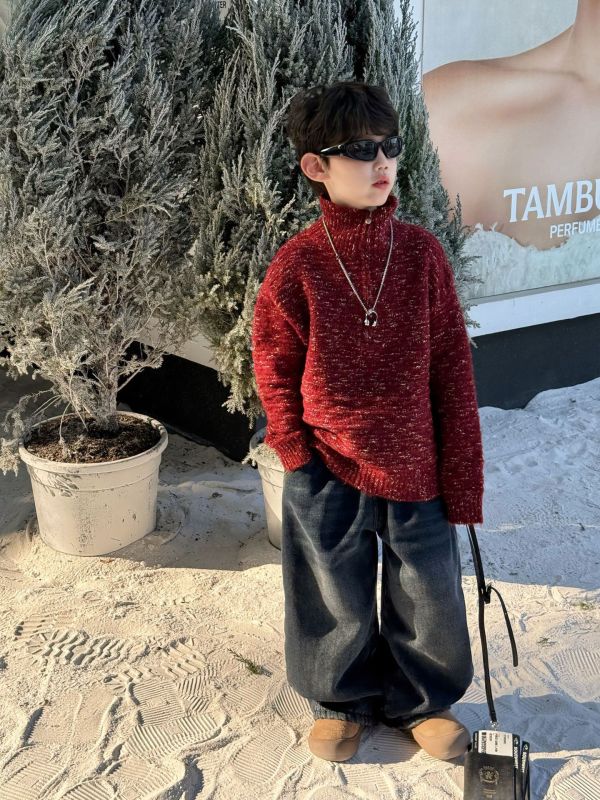 雪花白紅針織半拉鍊上衣 