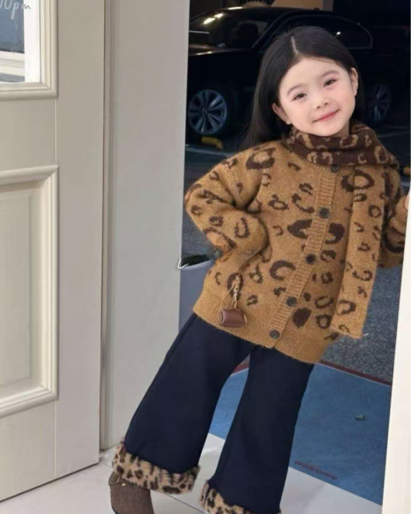 豹紋針織外套(含同款圍巾) 