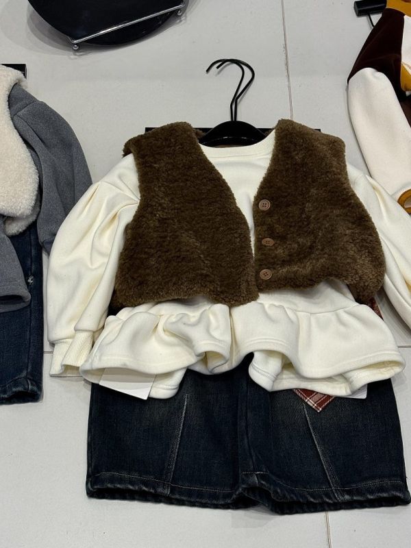 兩件套！毛毛短版背心超韓泡泡袖荷葉邊長版加厚上衣 