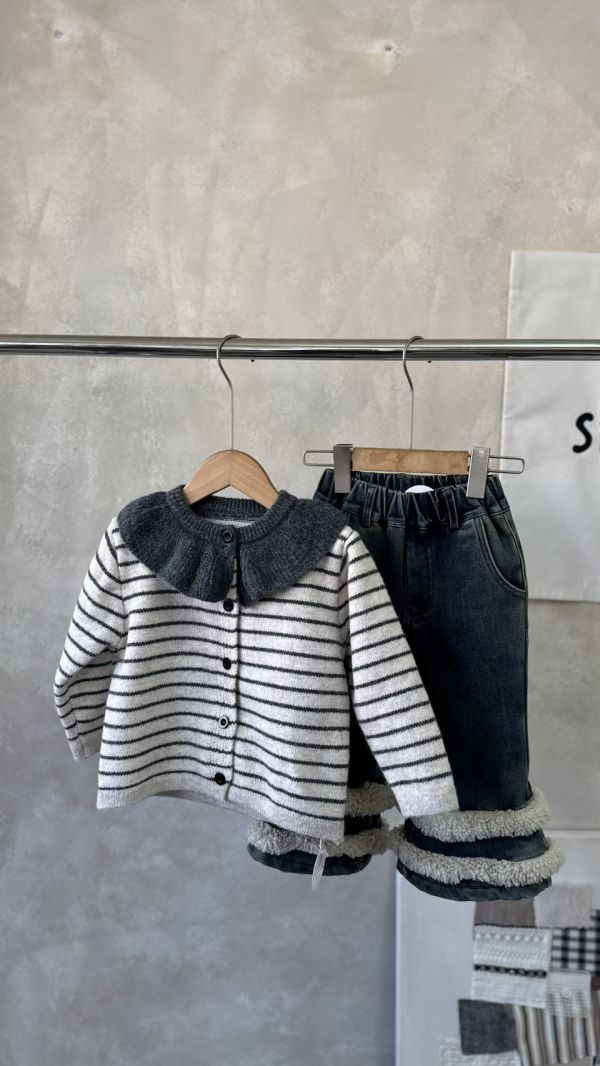 氣質翻領條紋軟針織外套 