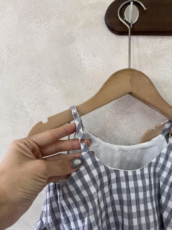 兩件套！格子層次吊帶內搭寬肩背心套裝(細肩帶可調節) 