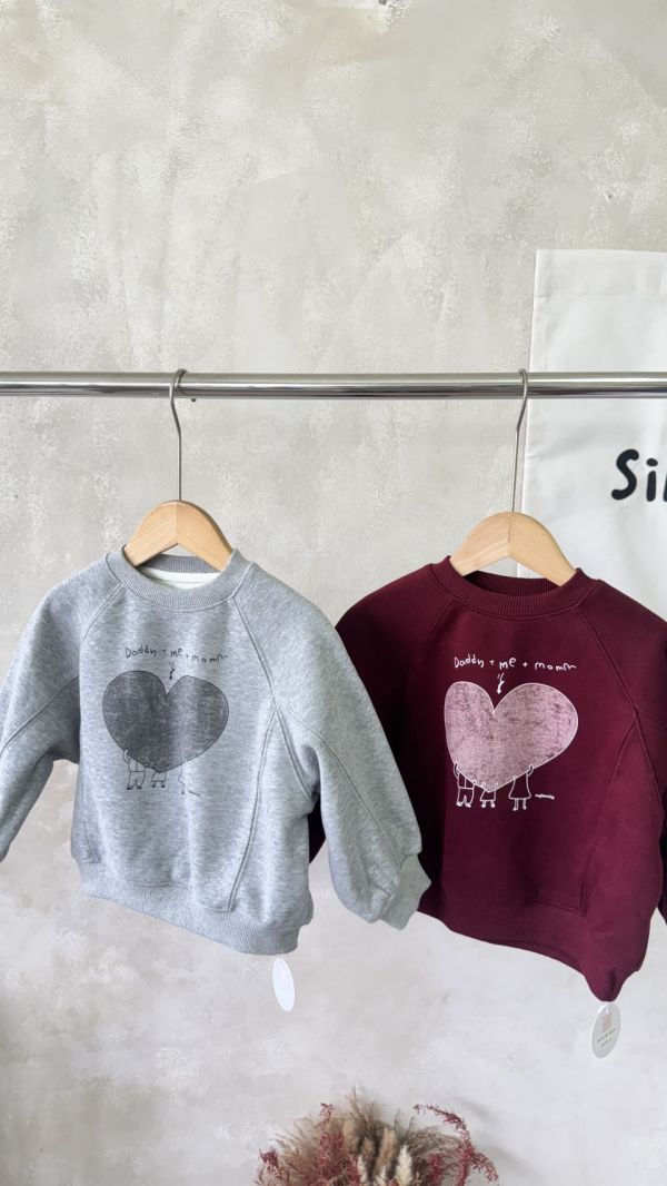 愛心一家人塗鴉刷毛上衣(版型偏小可帶大) 