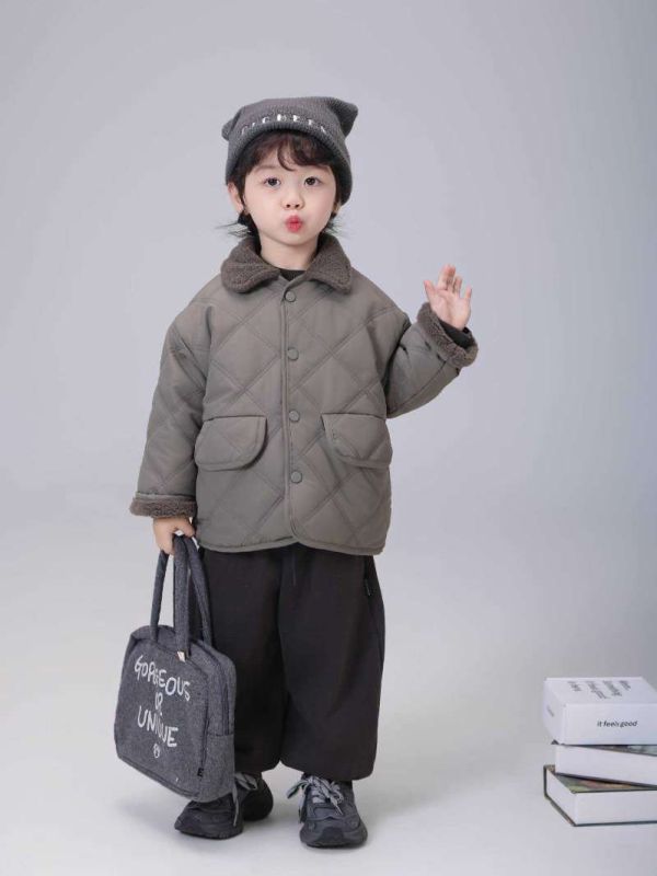 雙面穿！日系質感鋪棉保暖外套 