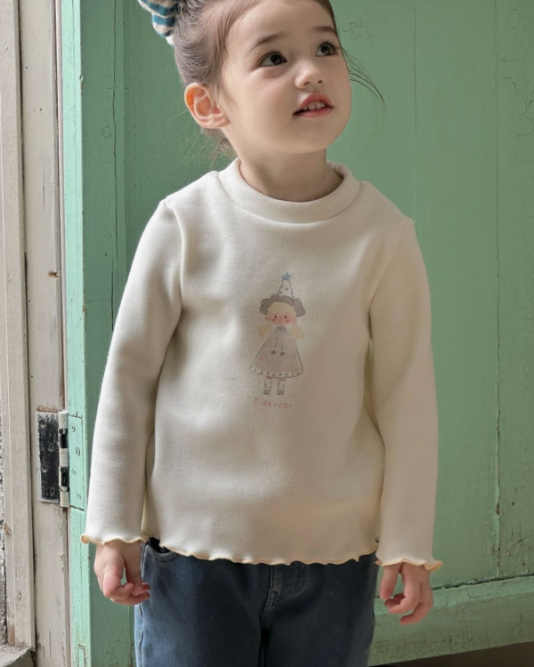 女孩插圖撞色木耳邊加絨貼身上衣 