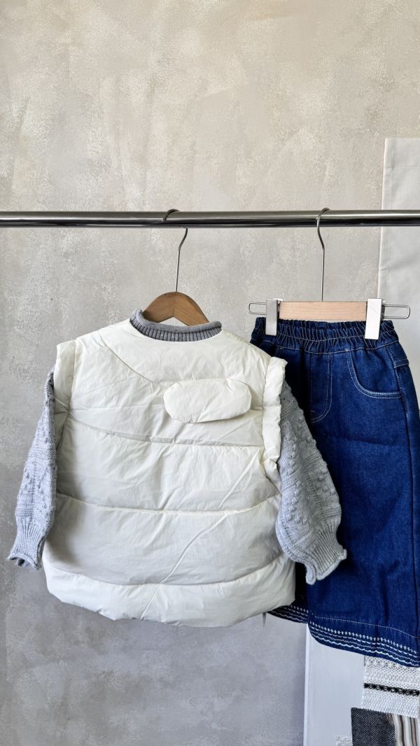 小造型百搭鋪棉壓釦背心 