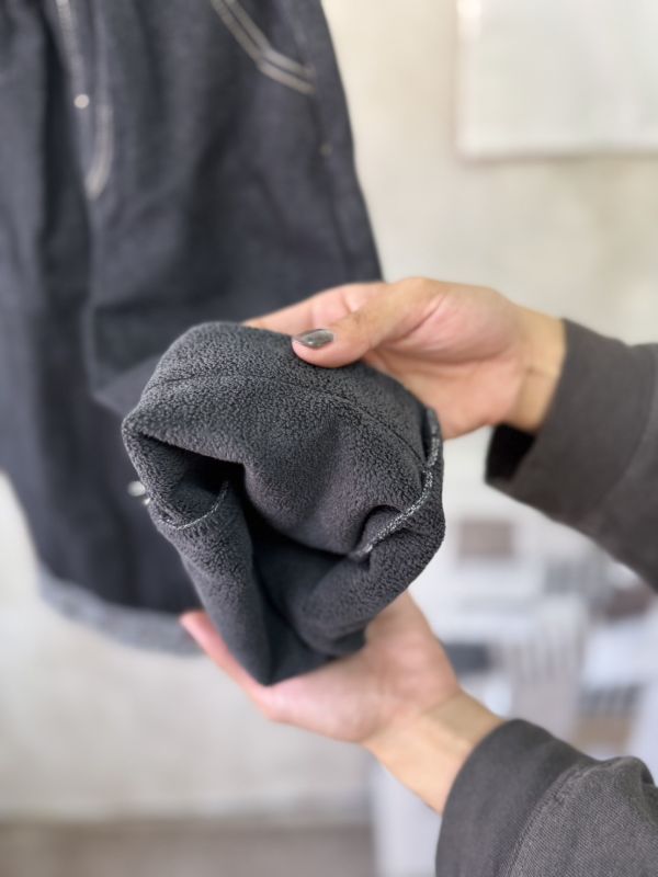 花朵刺繡薄絨牛仔闊腿長褲 