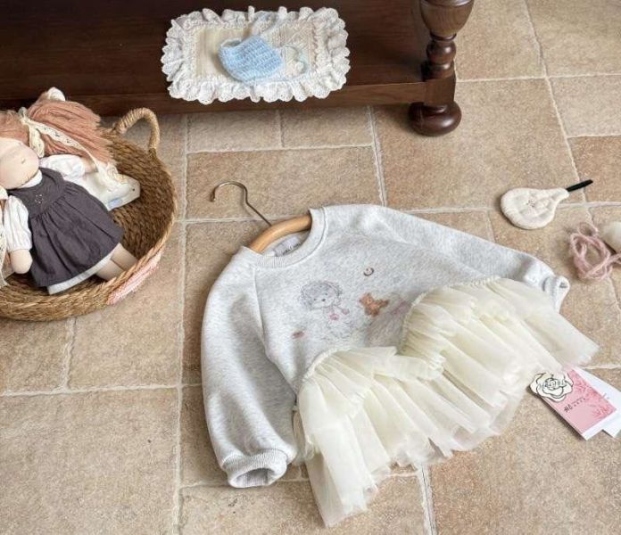 夢幻狗狗三層超軟紗拼接上衣 