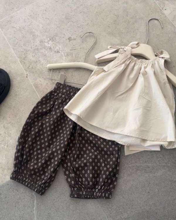 森系氣質姊姊背心圖騰八分褲套裝 