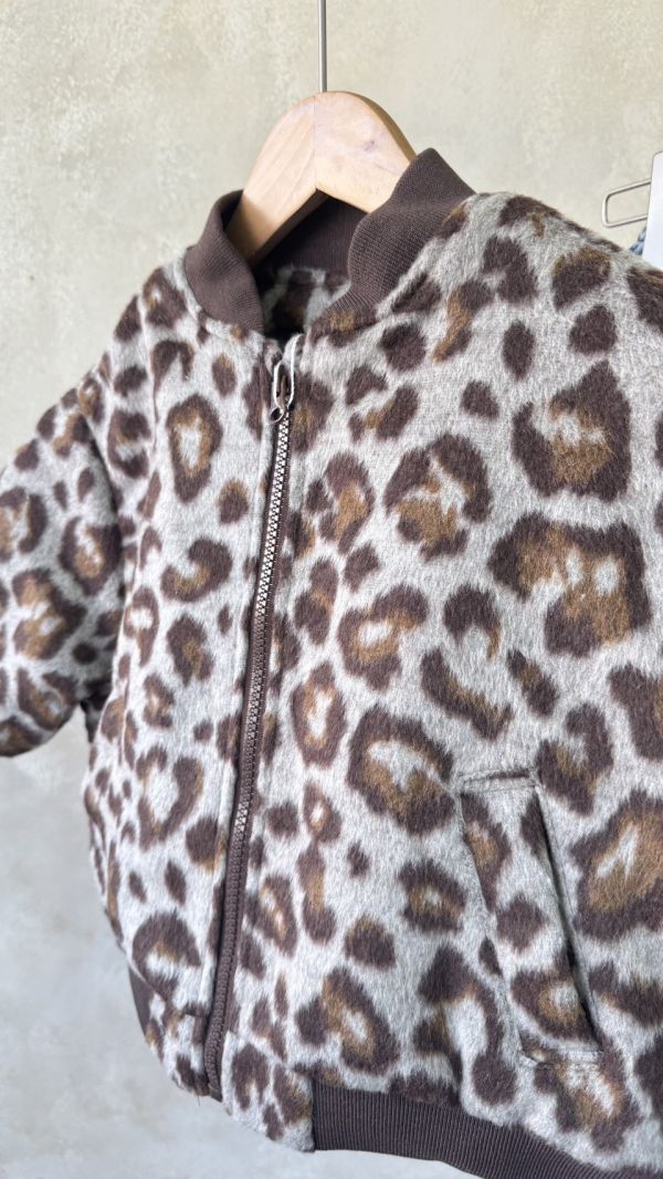 磨毛咖色豹紋鋪棉拉鍊外套 