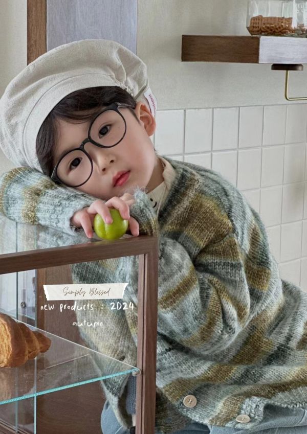 不刺刺漸層線條開襟毛衣外套 