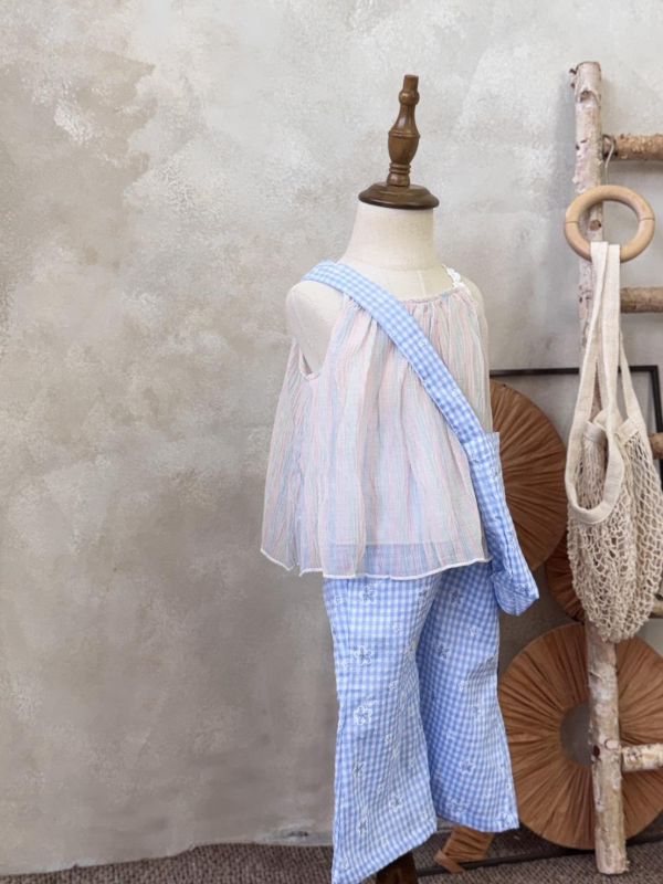 花朵漸層彩虹細肩帶上衣 