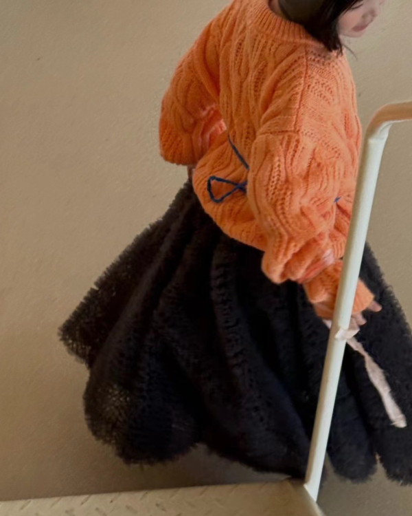 亮色系麻花中長款針織上衣(含羊毛) 