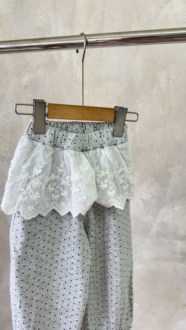 超美蕾絲屁簾波點棉縮口長褲 
