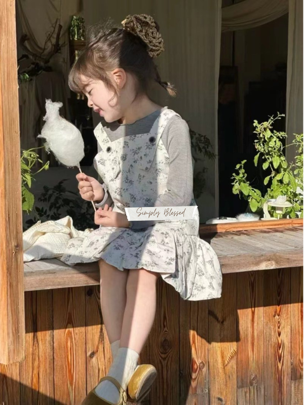 甜美可人水墨碎花吊帶裙(不含內搭) 