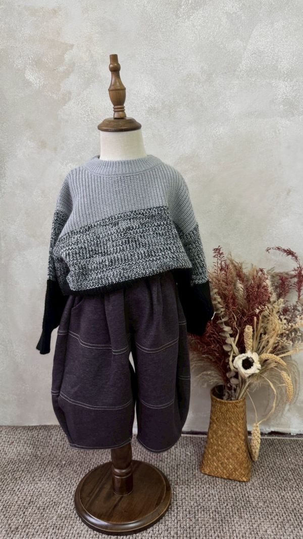 漸層個性下擺刷破厚實針織上衣 